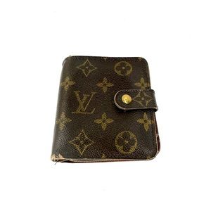 Louis Vuitton Mono Snap Wallet